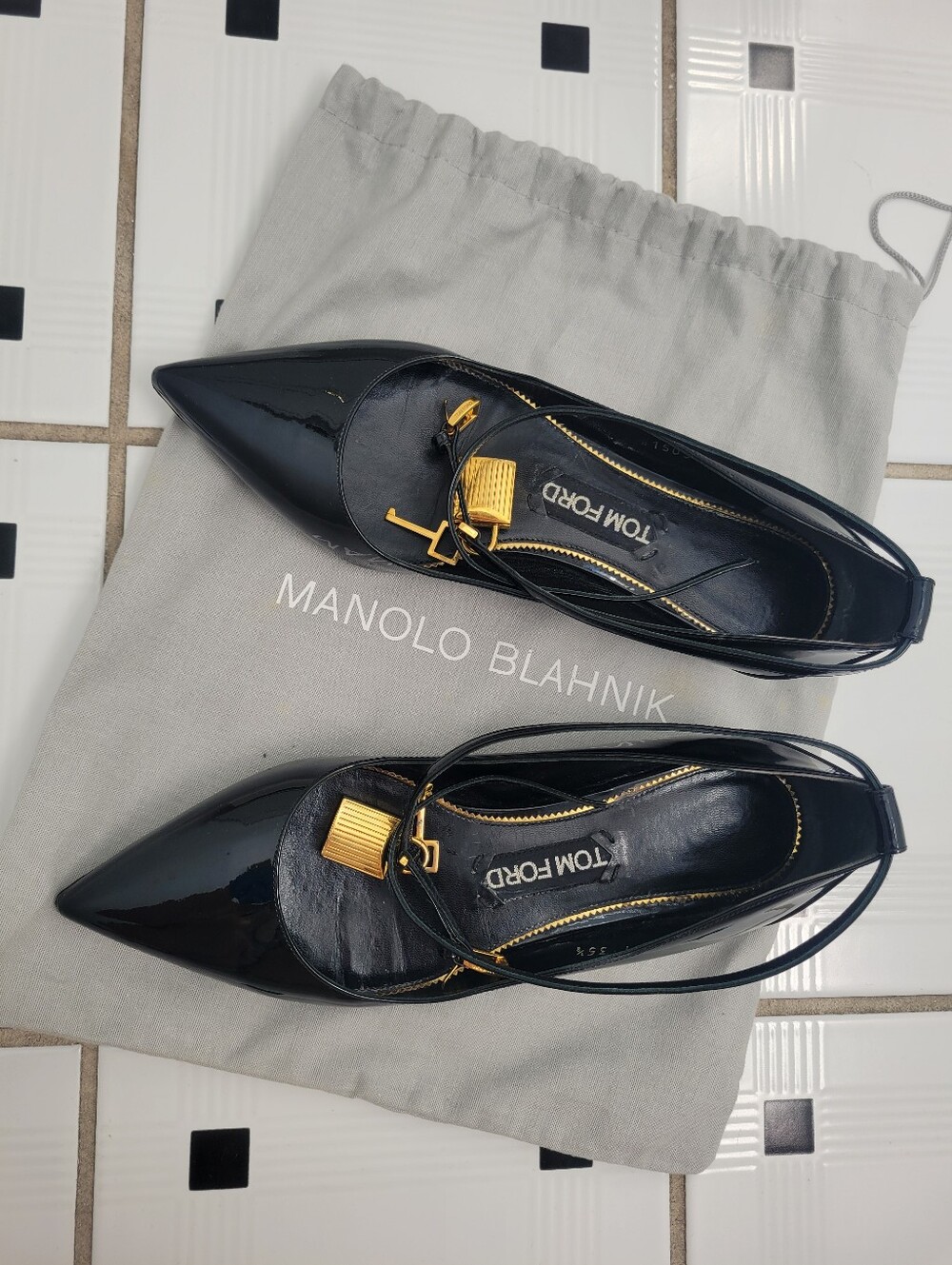 Tom Ford Black Leather Ballet Flats With Gold Lock & Key